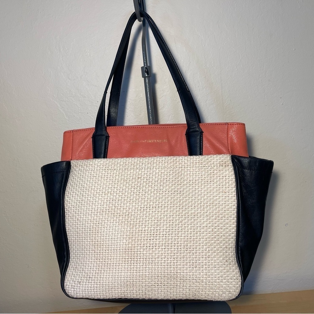 Diane von Furstenberg On the Go Raffia & Leather Tote Large Resort Shoulder Bag